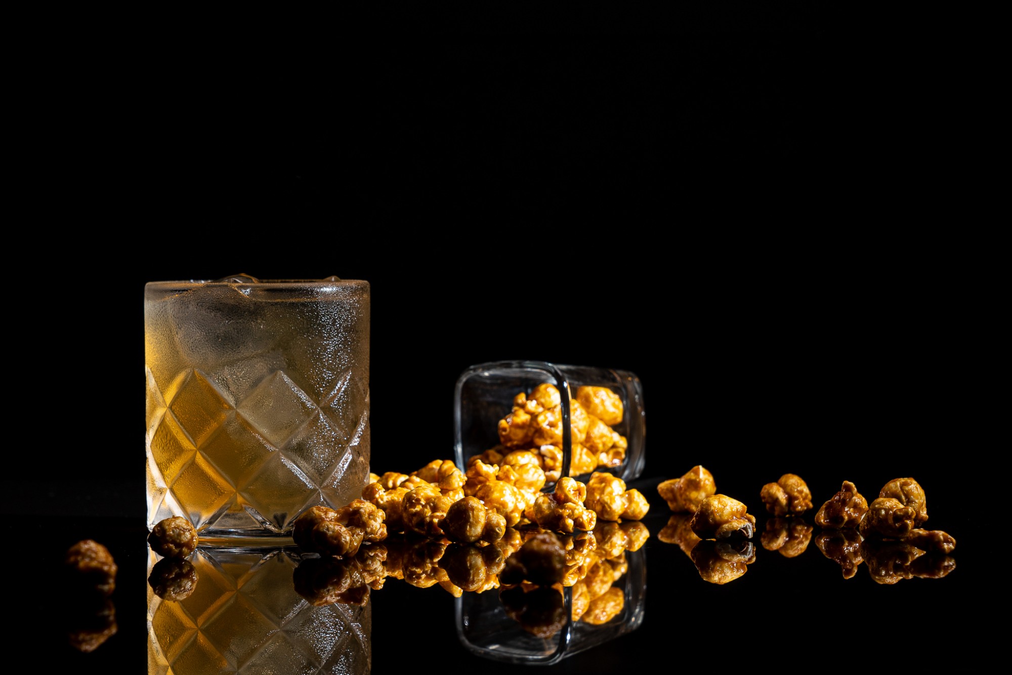 SEVEN Restaurant Happy Hour