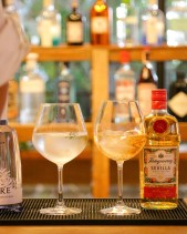 Christmas and NYE in Cayman 2023