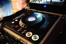 Where to Listen to Live Music in Grand Cayman