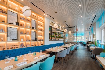 Agua Restaurant & Lounge