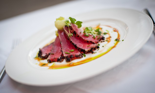 Abacus Cayman Tuna Plate