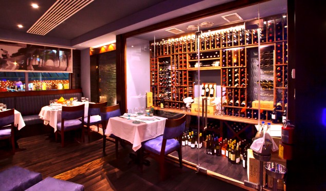 blue Cilantro Interior Lounge 