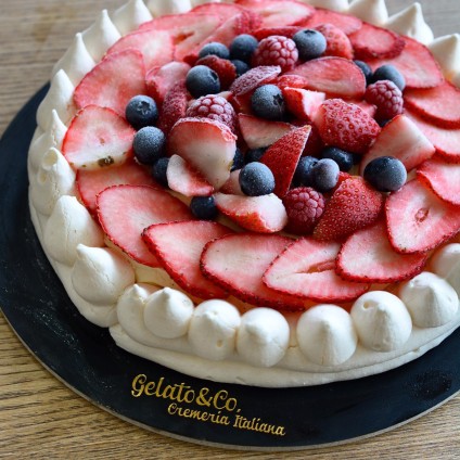  Gelato Cayman Pavlova Cake 