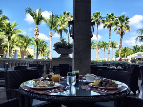  Seven Brunch Outside View 