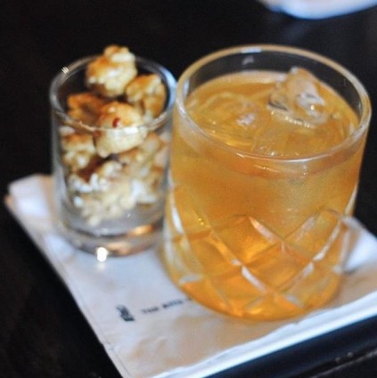  Seven Cocktail with Snack 