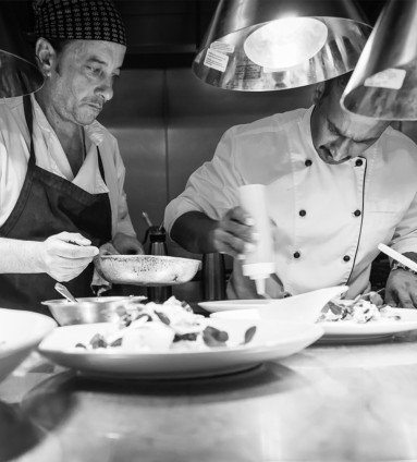  Cracked Conch Chefs Making Food 