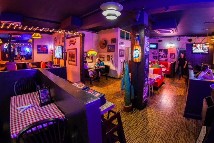 Lone Star Bar and Grill